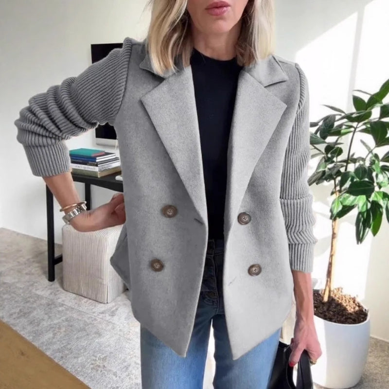 Lara | Zachte sweaterblazer met elegante pasvorm