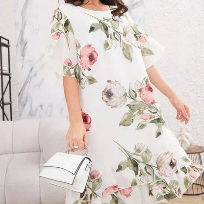 👗Rode chiffonjurk met bloemblaadjes