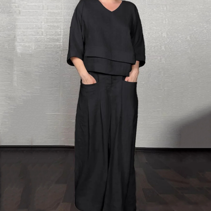 VALENTINA | 2-delige set met een relaxte pasvorm en minimalistische stijl voor dagelijks gebruik