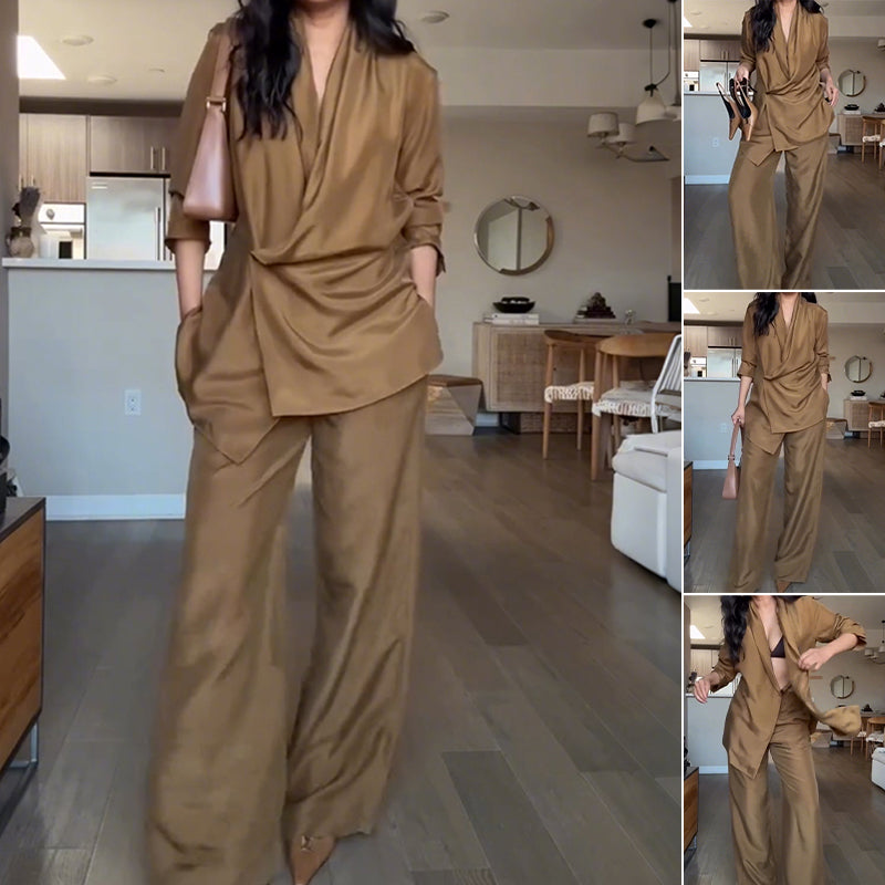 Modieuze tweedelige set voor dames bestaande uit top en broek